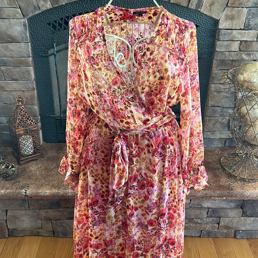 Spy Zone Exchange Floral Maxi High Low Dress